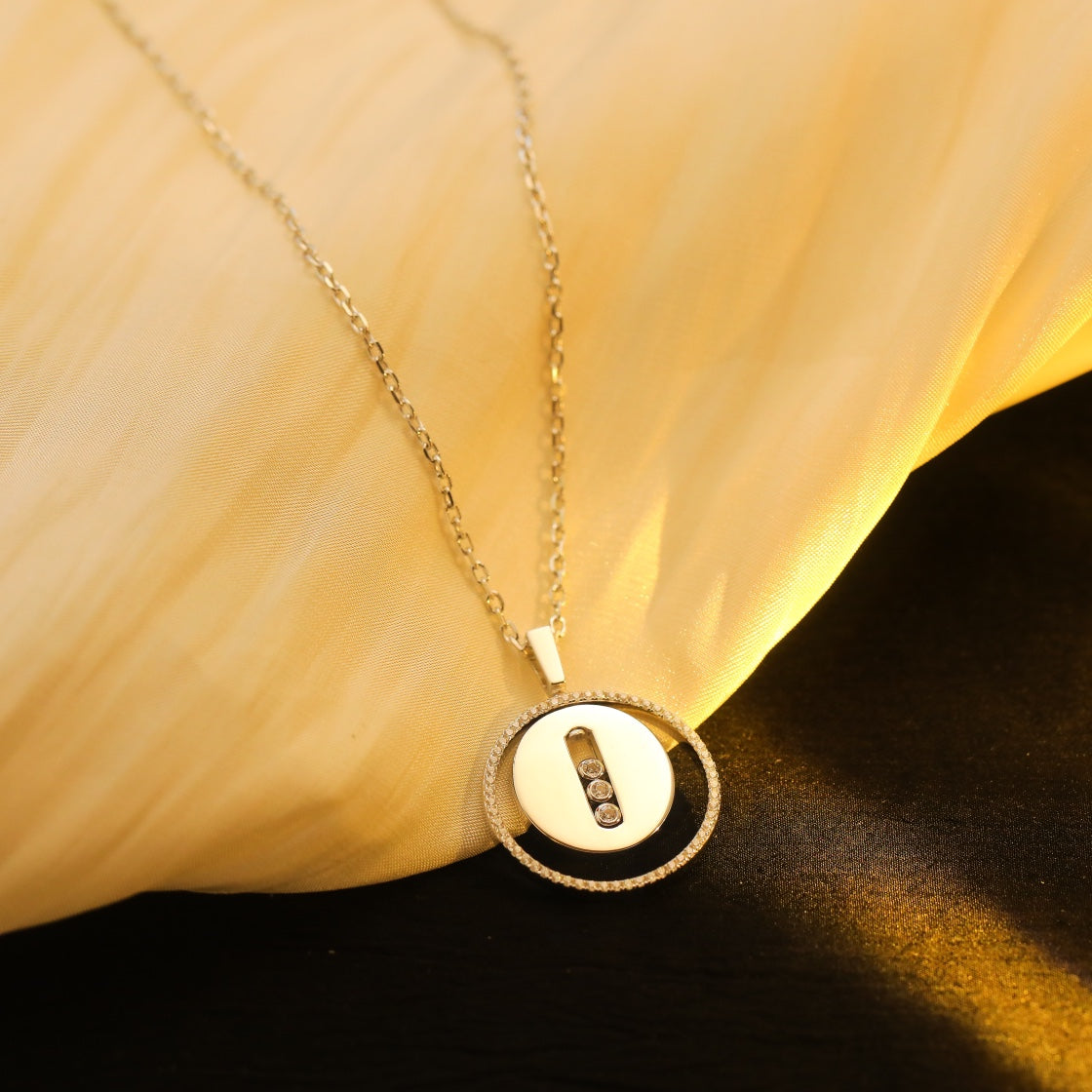 [⭐Glow]Demo MOVE MM SILVER DIAMOND NECKLACE