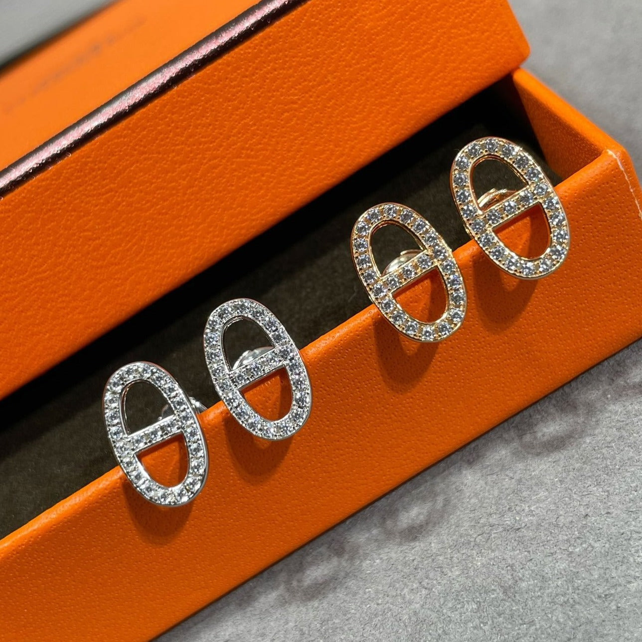 [⭐Glow]HM FULL DIAMOND PIG NOSE STUD EARRINGS