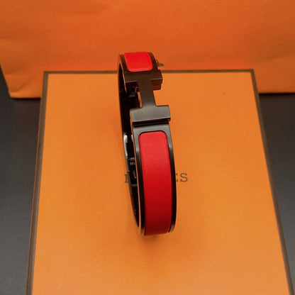 [⭐Glow]CLIC HM SO BLACK RED BRACELET