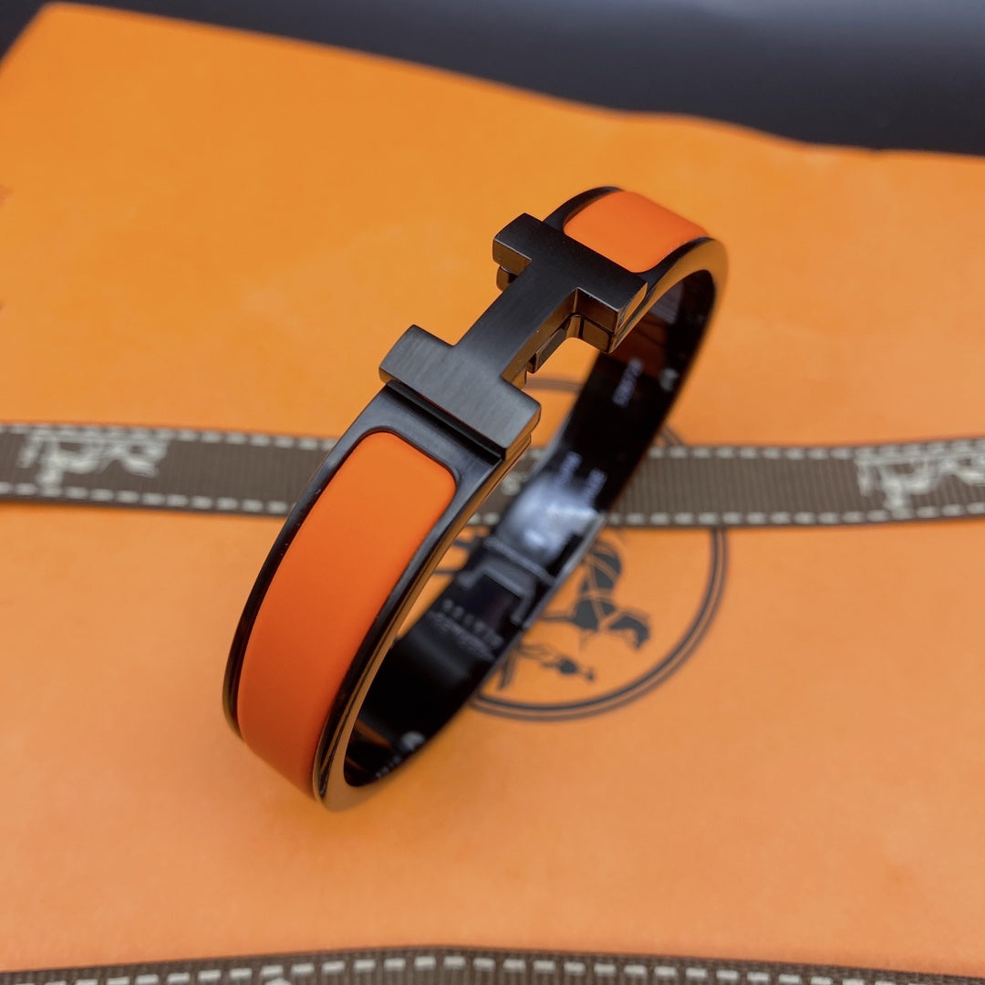 [⭐Glow]CLIC HM SO BLACK OREGAN BRACELET