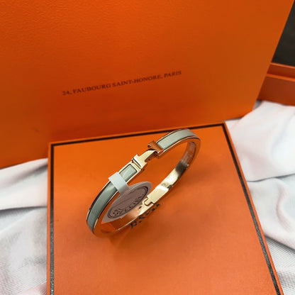 [⭐Glow]CLASSIC HM CLIC GREEN 8MM ENAMEL BRACELET