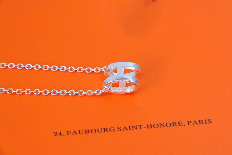 [⭐Glow]HM NECKLACE H LETTER OVAL SERIES