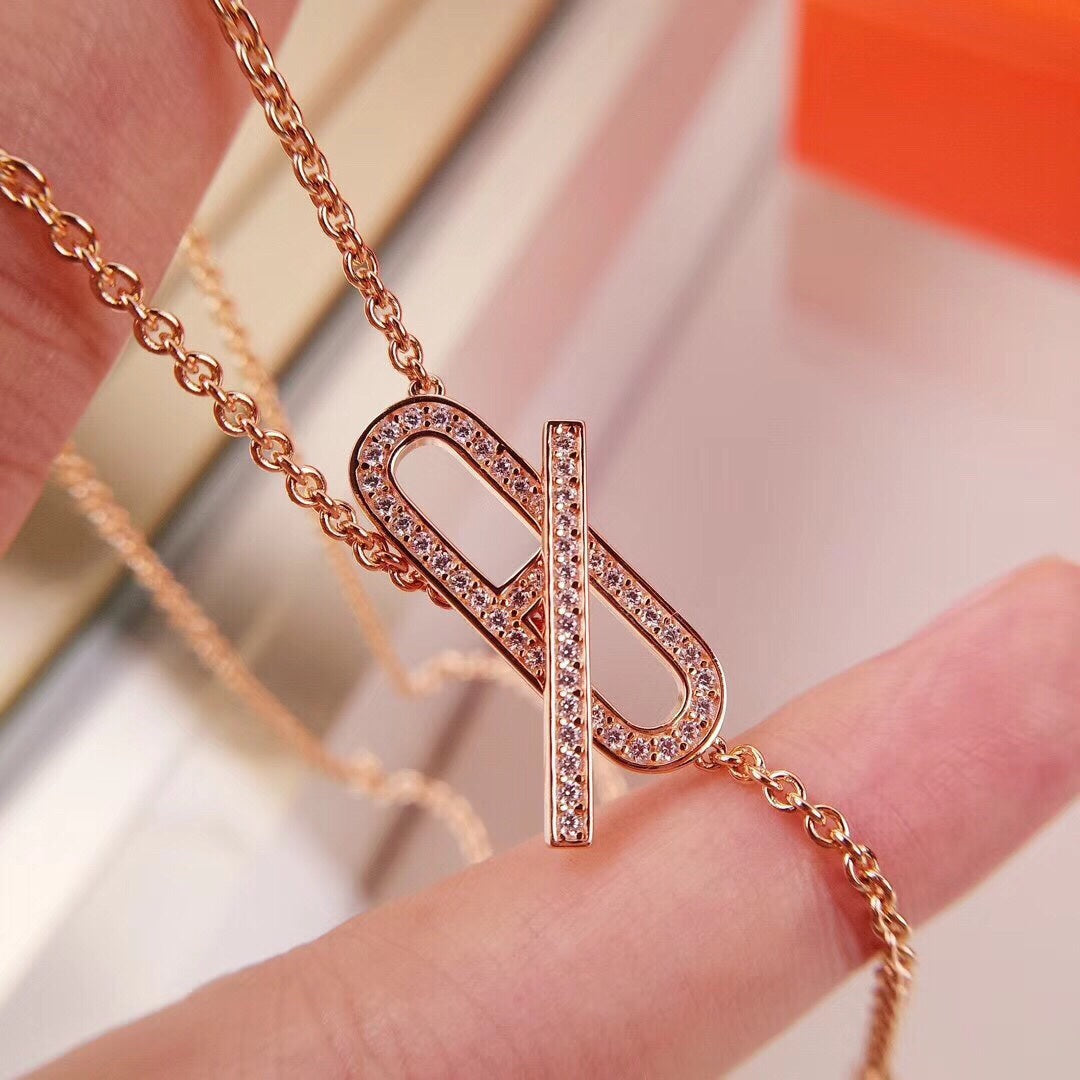 [⭐Glow]HM FIRE PIG NOSE NECKLACE TRENDY STREET