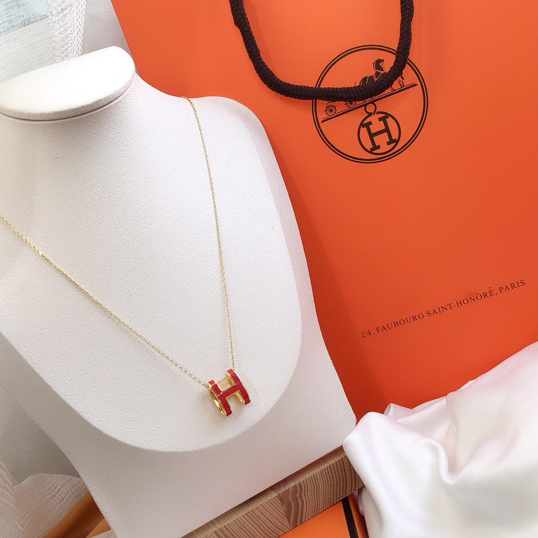 [⭐Glow]HM CLIC RED ENAMEL GOLD NECKLACE