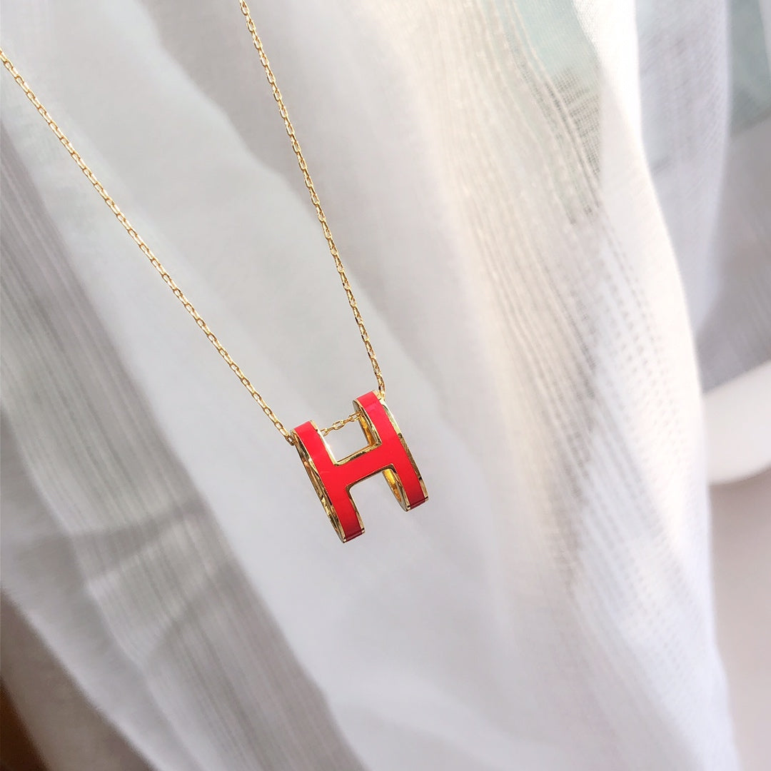 [⭐Glow]HM CLIC RED ENAMEL GOLD NECKLACE