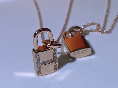 [⭐Glow]HM ADVANCED NICHE LOCK HEAD NECKLACE DIAMONDS