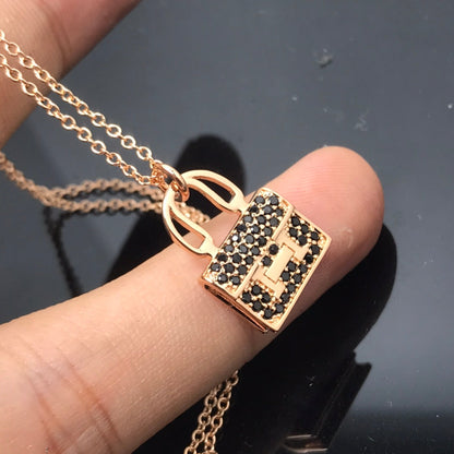 [⭐Glow]HM NECKLACE ARRIVAL BLACK DIAMOND