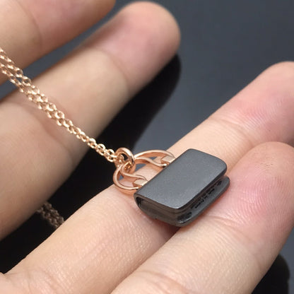 [⭐Glow]WOMEN'S HM AMULETTES CONSTANCE PENDANT NECKLACE