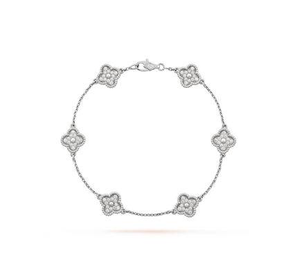 [⭐Glow]CLOVER 6 MOTIF SILVER DIAMOND BRACELET