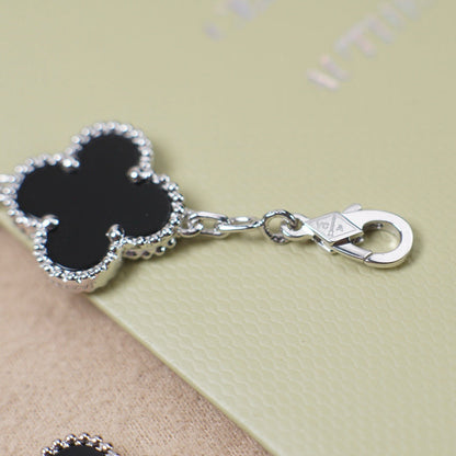 [⭐Glow] CLOVER 5 MOTIF ONYXS BRACELET COLLECTION