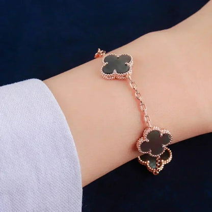 [⭐Glow] CLOVER 5 MOTIF GRAY MOP BRACELET COLLECTION