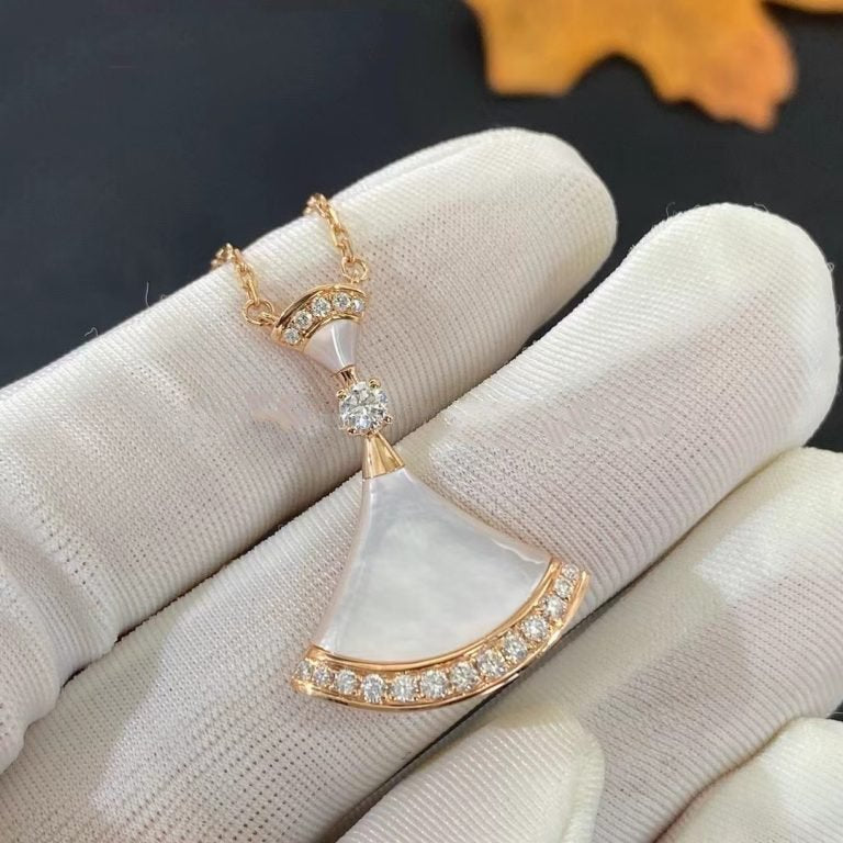 [⭐Glow]DREAM NECKLACE MOP PINK GOLD DIAMOND