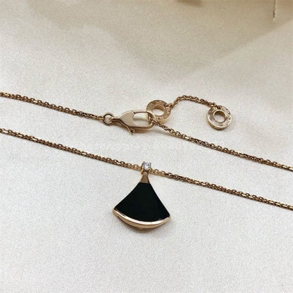 [⭐Glow]DREAM NECKLACE ONYX 1 DIAMOND