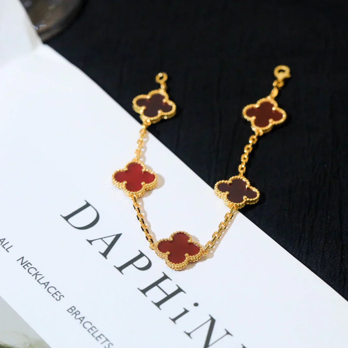 [⭐Glow] CLOVER 5 MOTIF RED CORNELIAN BRACELET COLLECTION