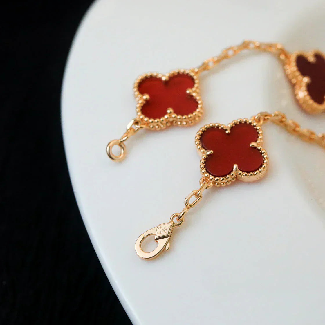 [⭐Glow] CLOVER 5 MOTIF RED CORNELIAN BRACELET COLLECTION
