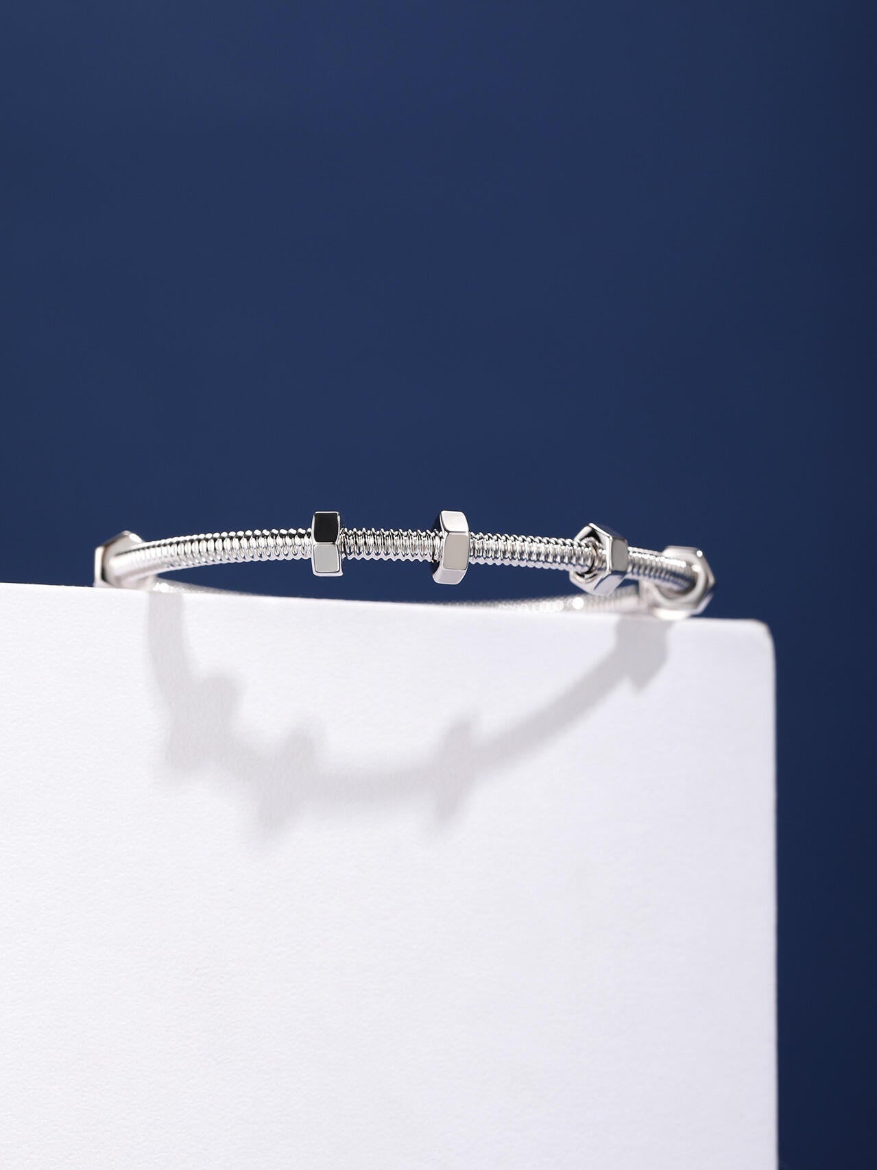 [⭐Glow jewelrys]CT THREADED BRACELET