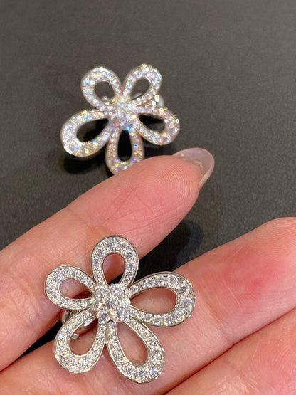[⭐Glow]FLOWERLACE EARRINGS FULL DIAMONDS