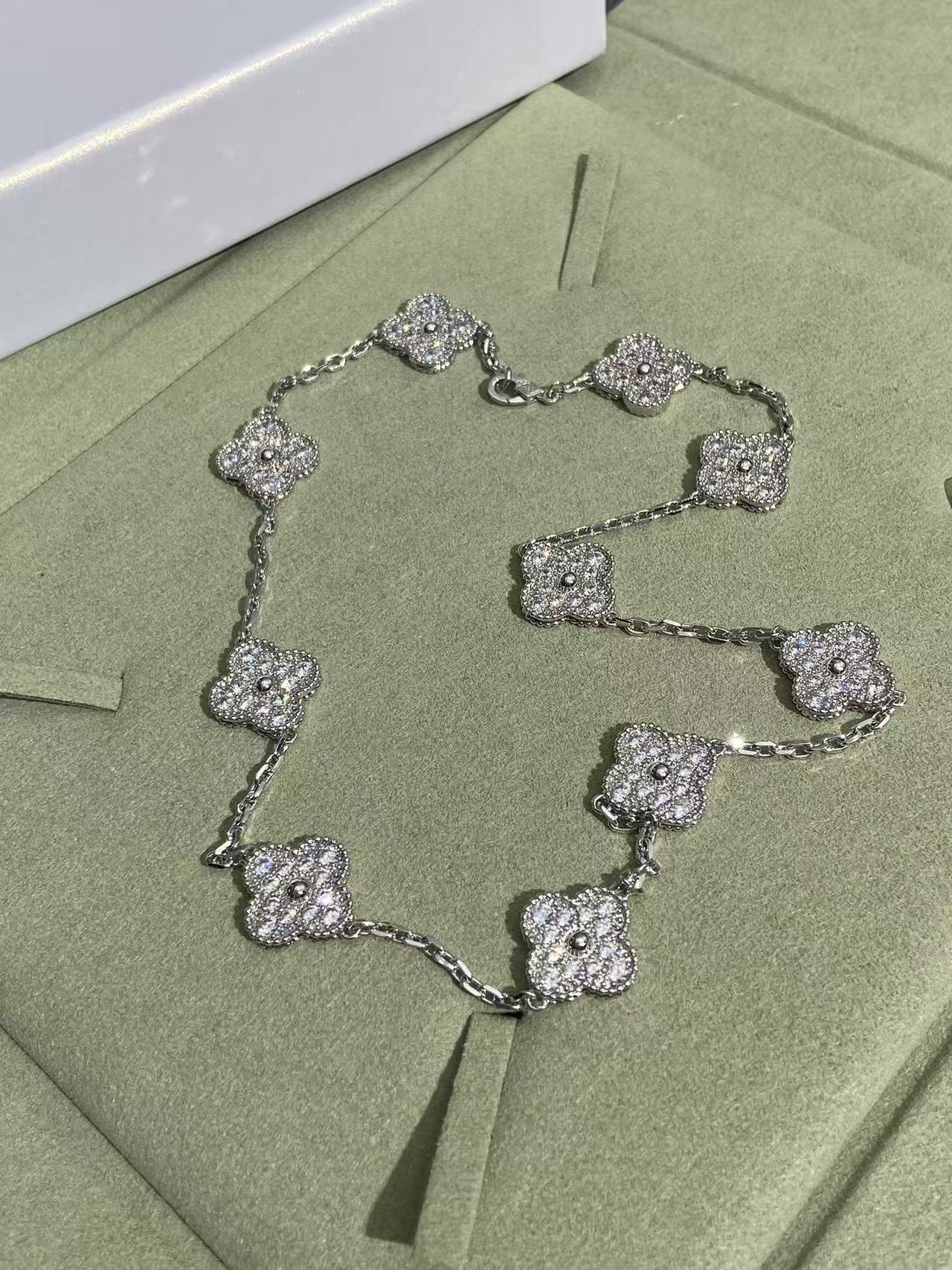 [⭐Glow]CLOVER 10 MOTIFS  FULL DIAMOND NECKLACE