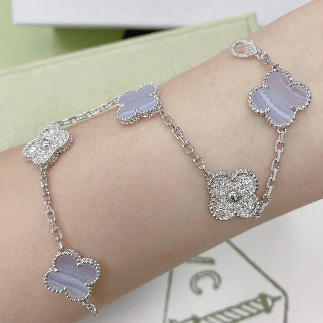 [⭐Glow] CLOVER 5 MOTIF PURPLE CHALCEDONY BRACELET COLLECTION