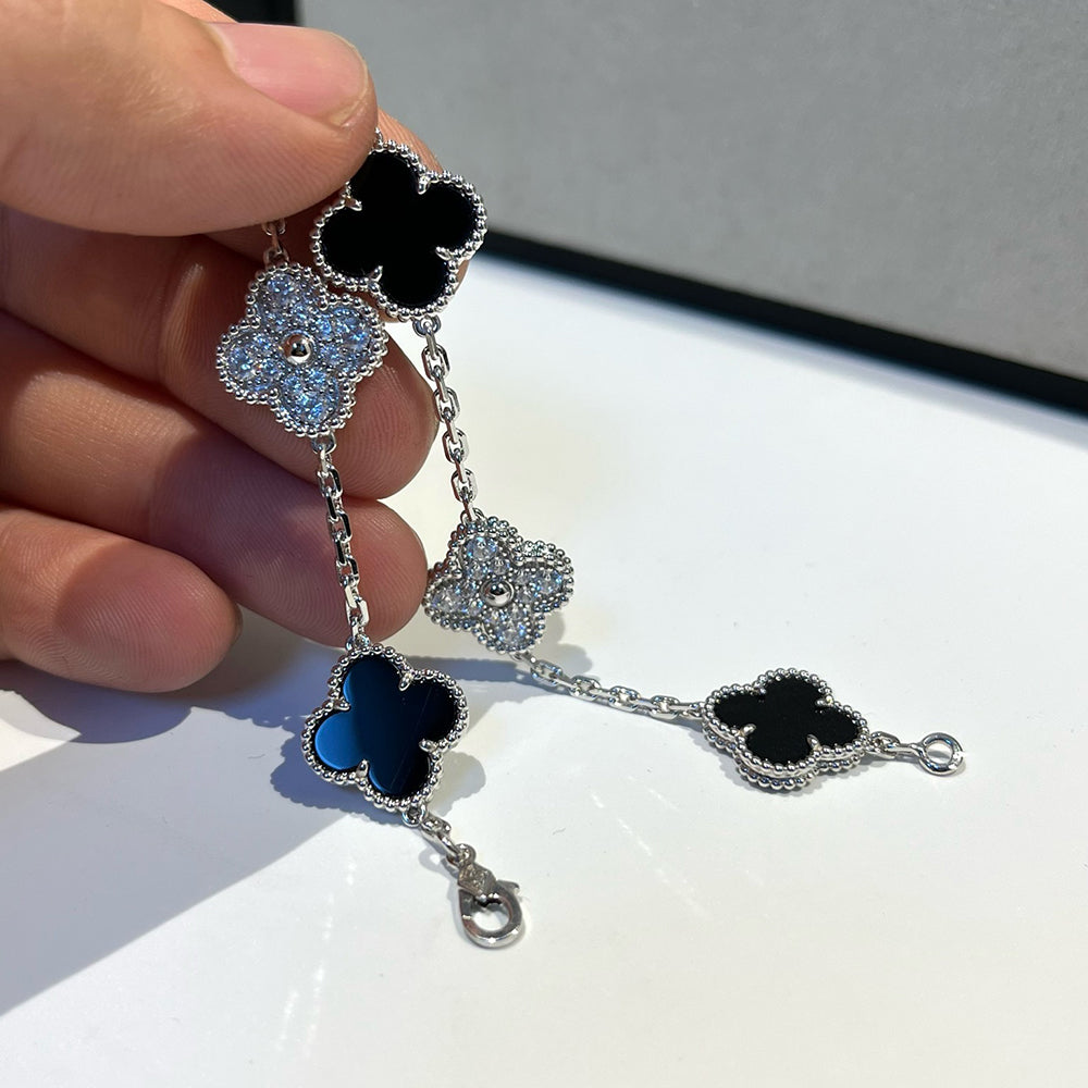 [⭐Glow] CLOVER 5 MOTIF ONYXS BRACELET COLLECTION
