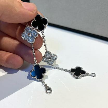 [⭐Glow] CLOVER 5 MOTIF ONYXS BRACELET COLLECTION