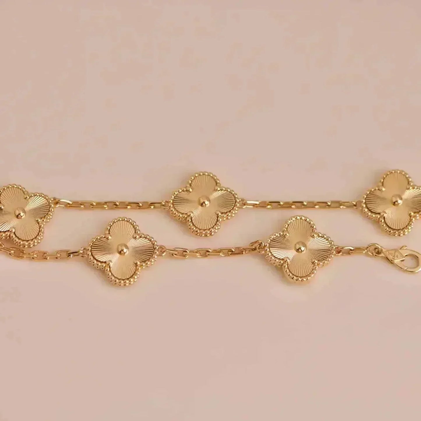 [⭐Glow] CLOVER 5 MOTIF LASER BRACELET COLLECTION