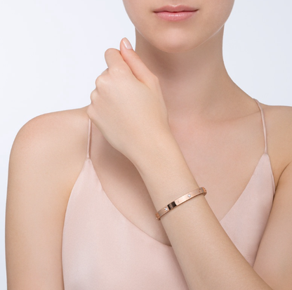 [⭐Glow]LOVE BRACELET 6.1MM 4 DIAMONDS
