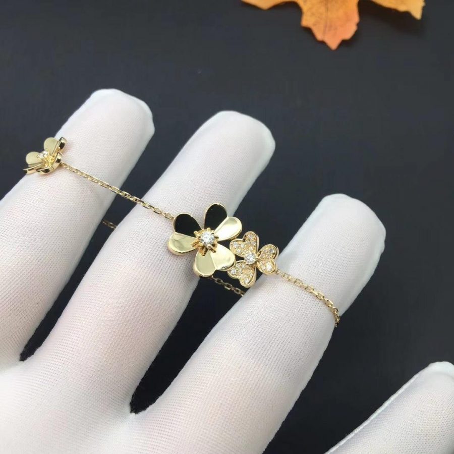 [⭐Glow]FRIVOLE GOLD 5 FLOWERS BRACELET