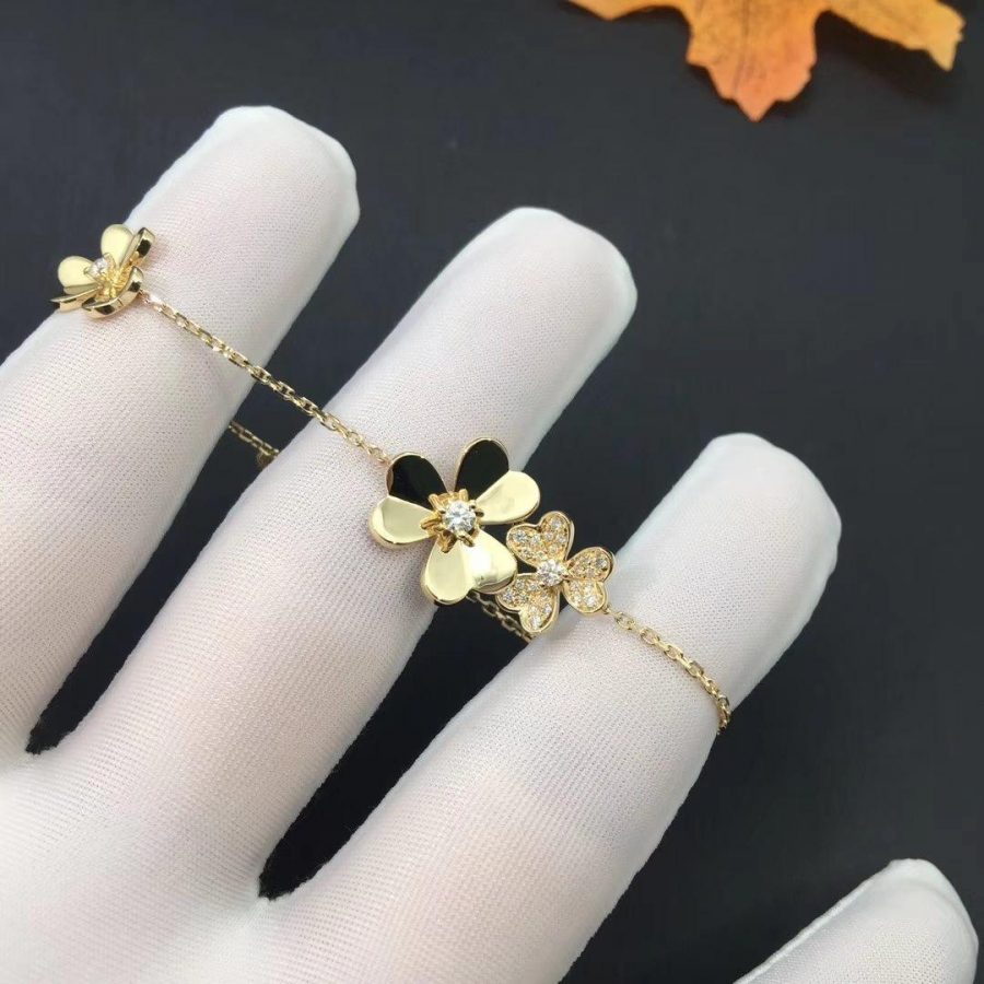 [⭐Glow]FRIVOLE GOLD 5 FLOWERS BRACELET