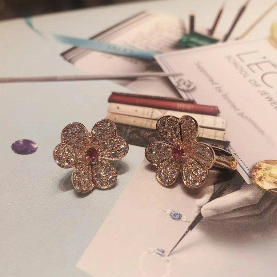 [⭐Glow]FRIVOLE PINK GOLD FLOWER DIAMOND EARRINGS
