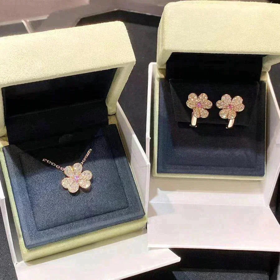 [⭐Glow]FRIVOLE ROSE GOLD FLOWER DIAMOND NECKLACE