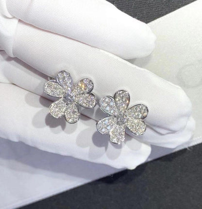 [⭐Glow]FRIVOLE SILVER FLOWER DIAMOND EARRINGS