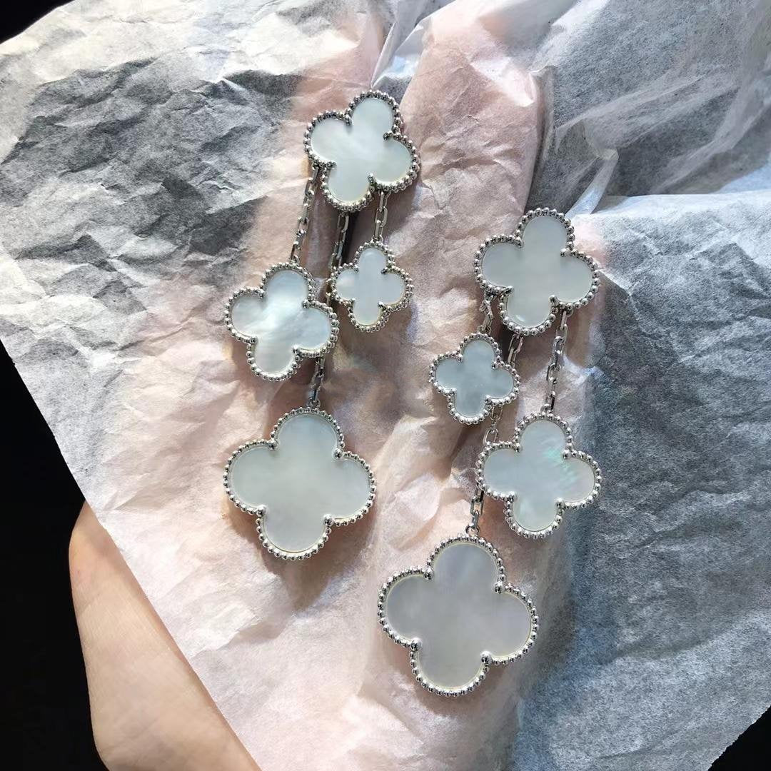 [⭐Glow]CLOVER EARRINGS WHITE MOP 4 MOTIFS SILVER