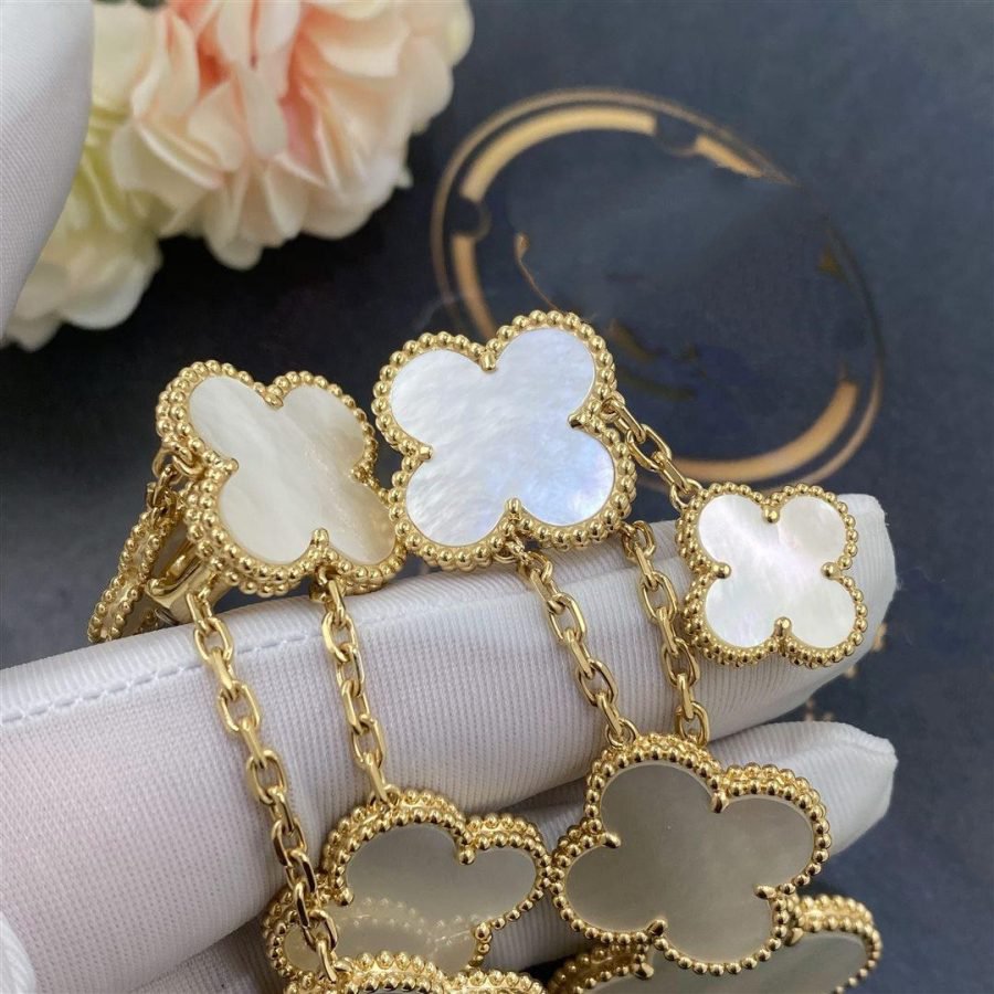 [⭐Glow]CLOVER EARRINGS WHITE MOP 4 MOTIFS GOLD