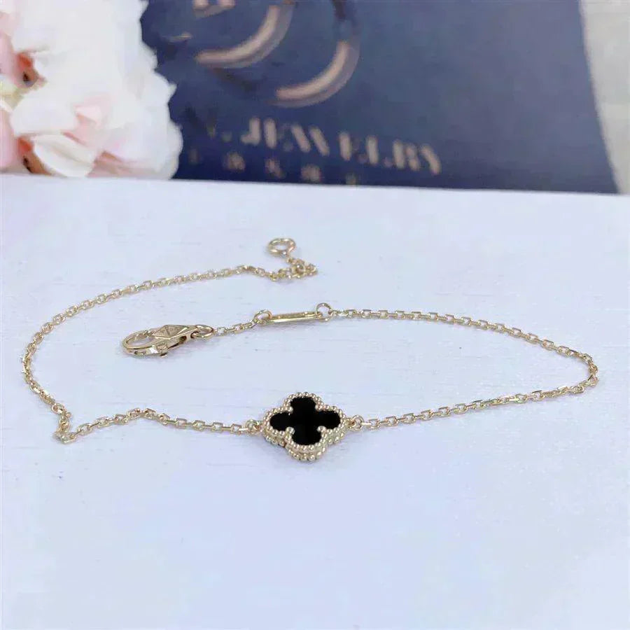 [⭐Glow]CLOVER ONYX SINGLE FLOWER BRACELET