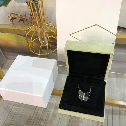 [⭐Glow]LARGE BUTTERFLY SILVER PENDANT DIAMOND NECKLACE