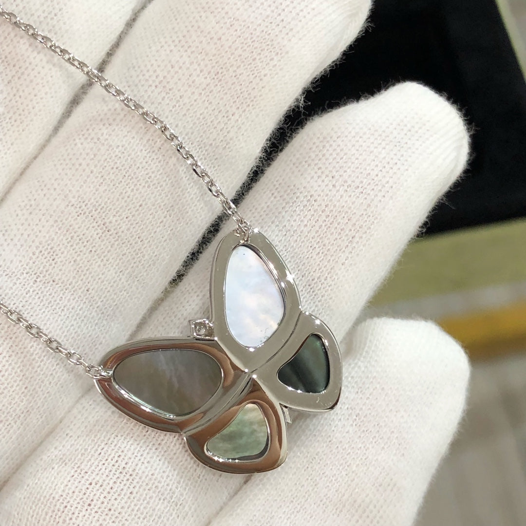 [⭐Glow]LARGE BUTTERFLY SILVER PENDANT DIAMOND NECKLACE