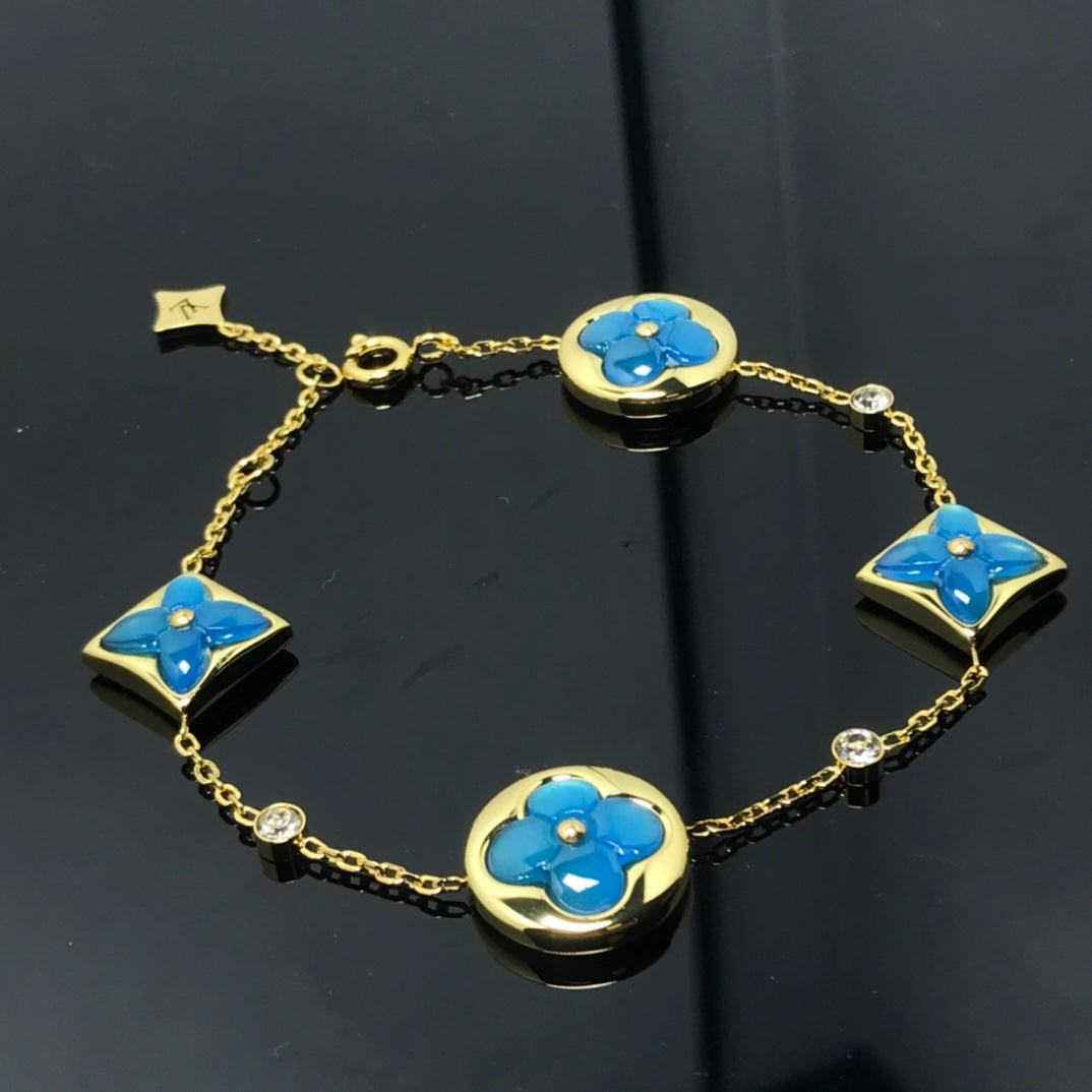 [⭐Glow]STAR AND SUN 4 MOTIF BLUE BRACELET