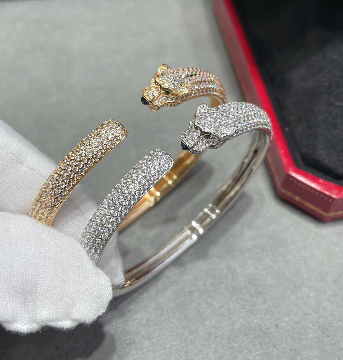 [⭐Glow]PANTHERE FULL DIAMOND OPEN BRACELET