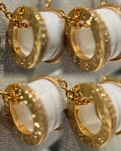 [⭐Glow]ZERO 1 WHITE CERAMIC DIAMOND PINK GOLD NECKLACE